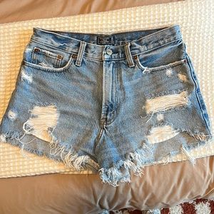 Abercrombie & Fitch Annie High Rise Short